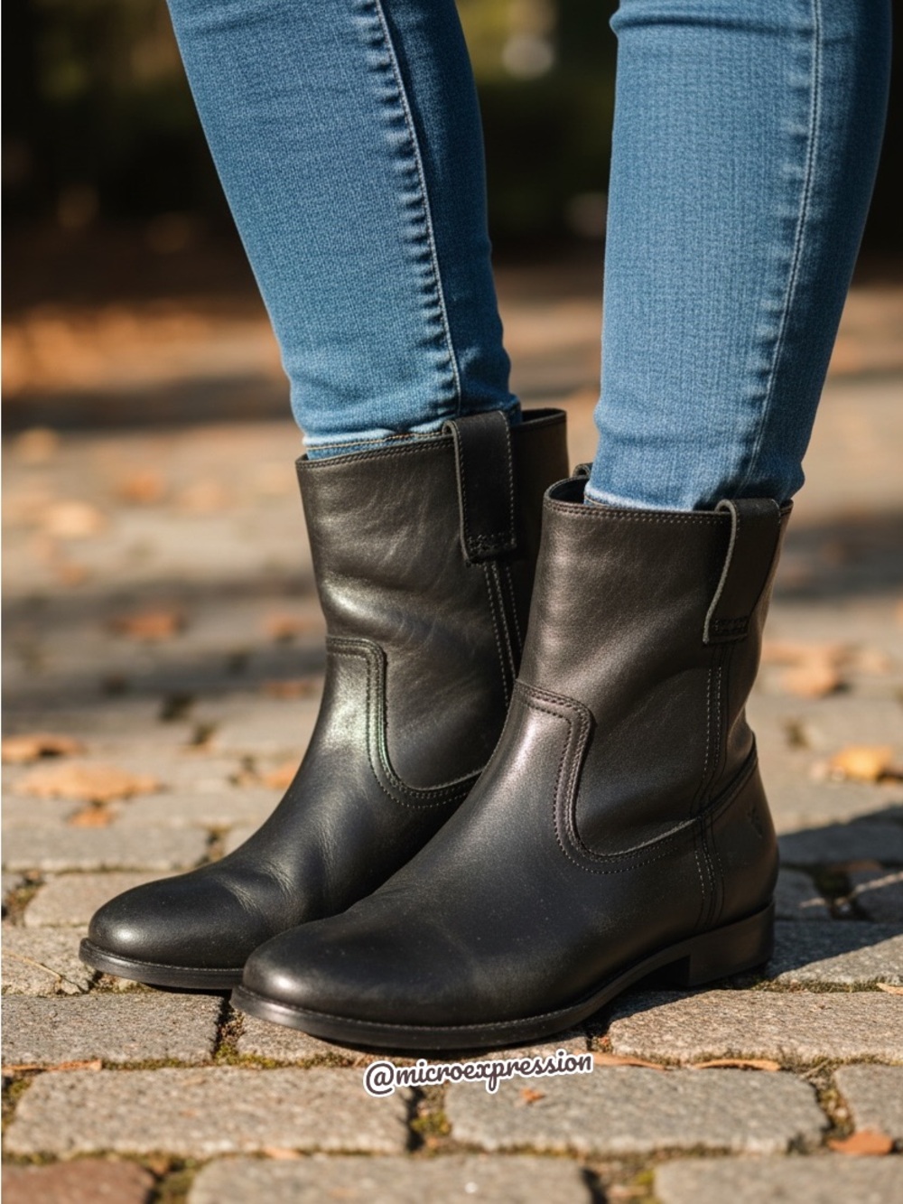 Frye Anna Shortie Black Leather Cute Casual Streetwear Pull On Ankle Booties - Picture 2 of 14